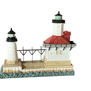 Harbour Lights Lighthouse Figurine - St. Josephs Pier Michigan